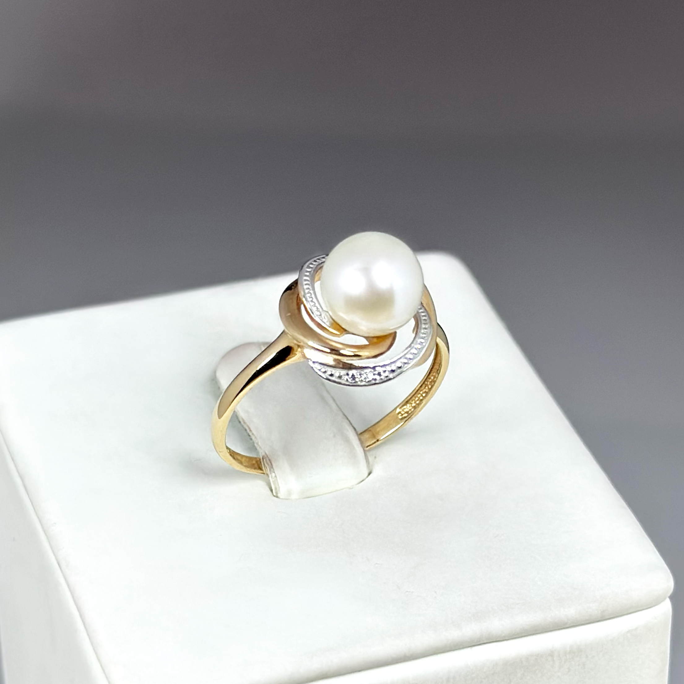 Кольцо К142-2401