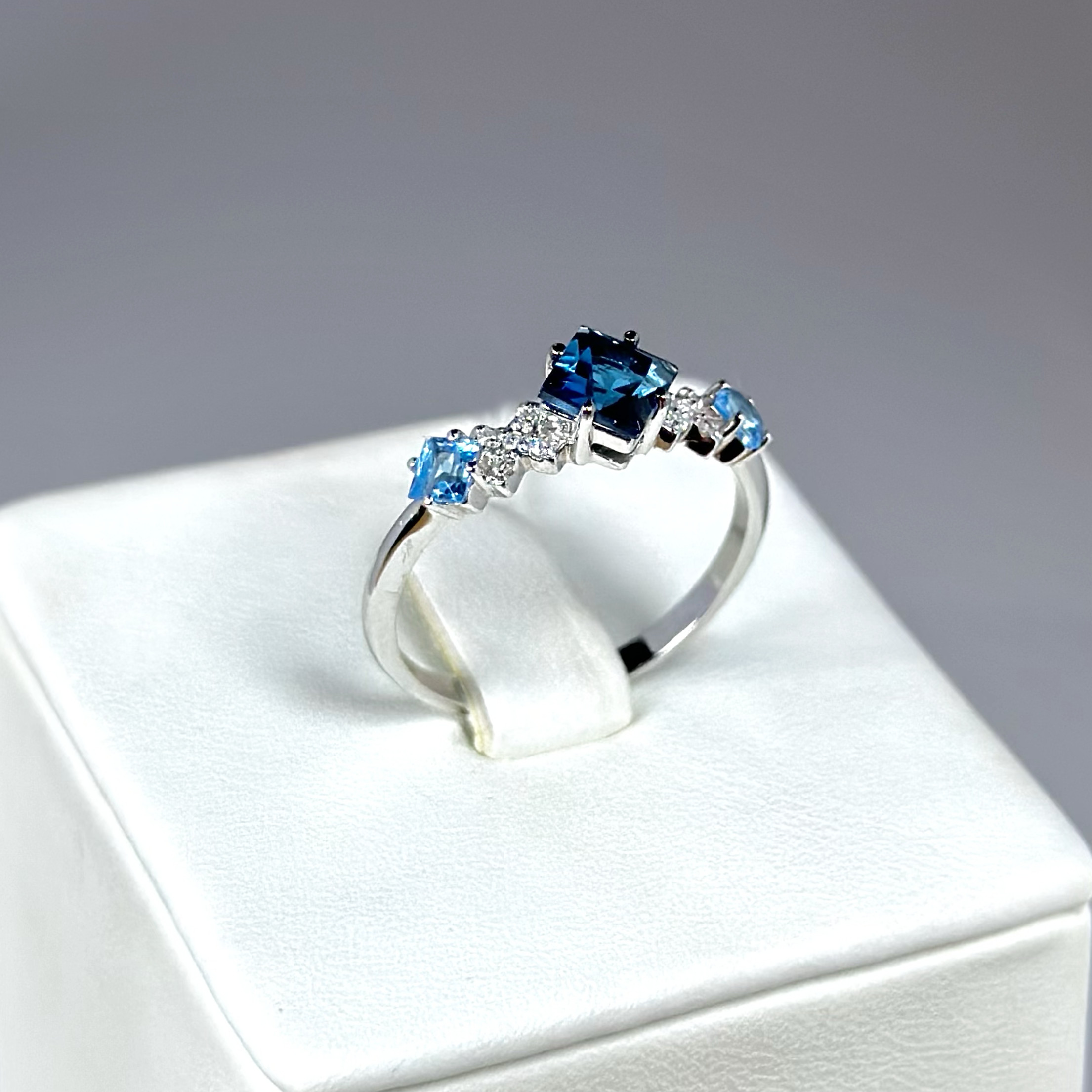 Кольцо Т301016467