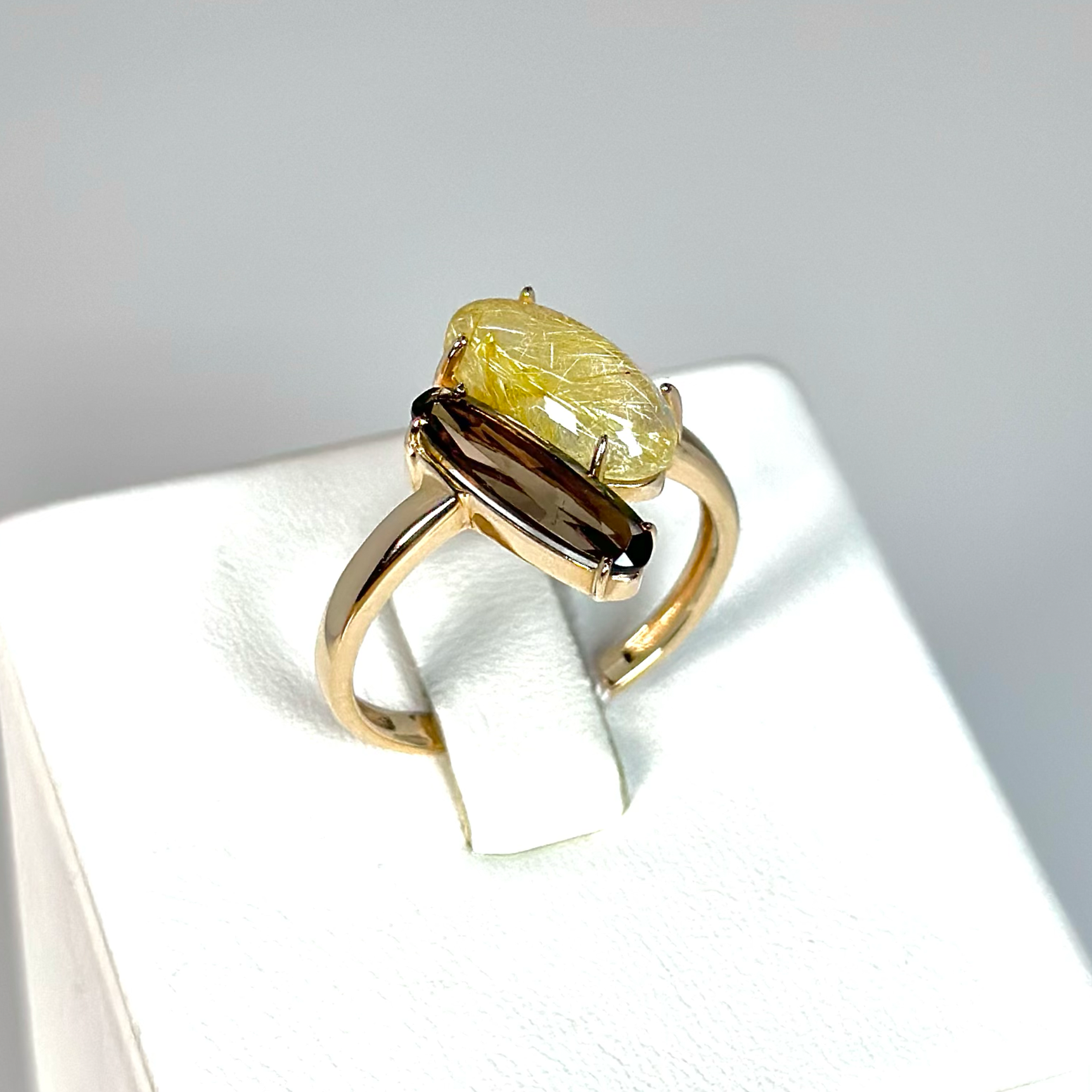 Кольцо 1340538