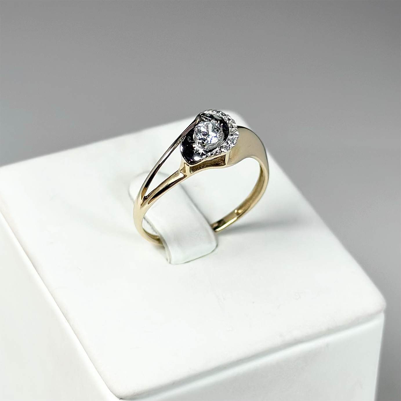 Кольцо 663781А.1