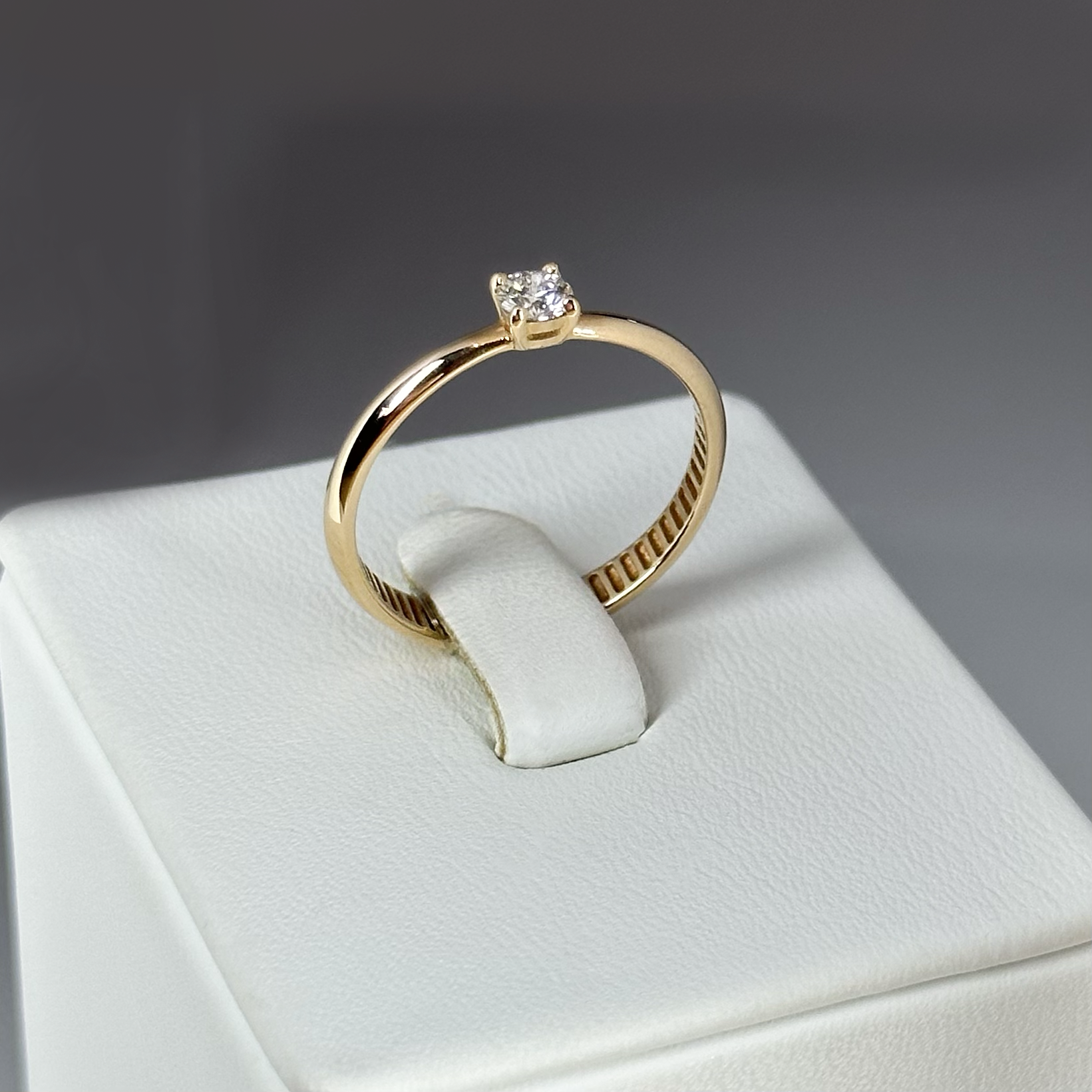 Кольцо 0101764