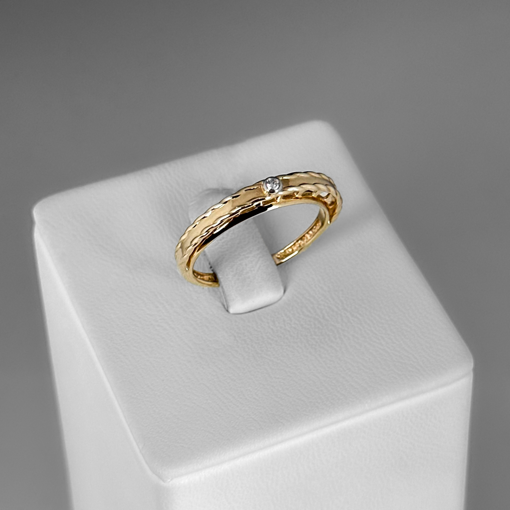 Кольцо 01К617414