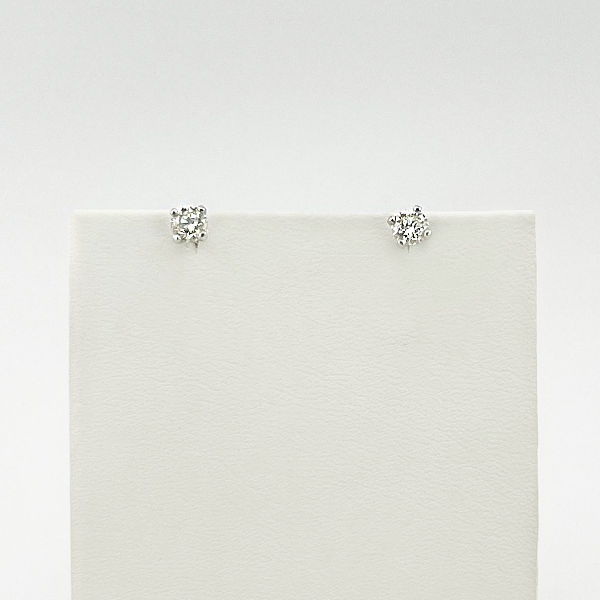 Серьги пусеты 10-0032