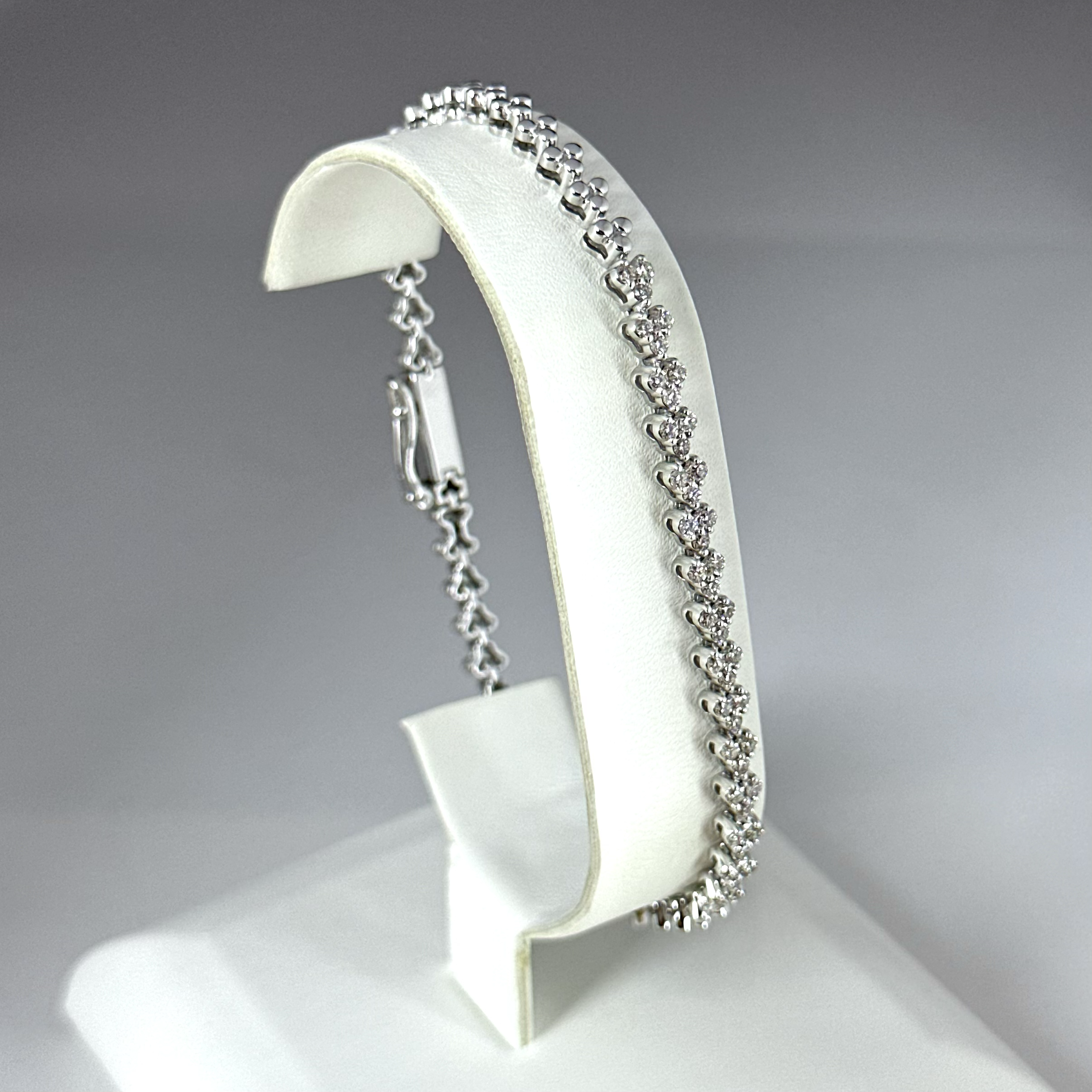 Б/803-220 (3000007107938)