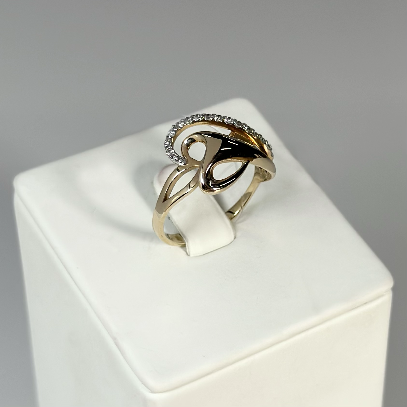 Кольцо кл957