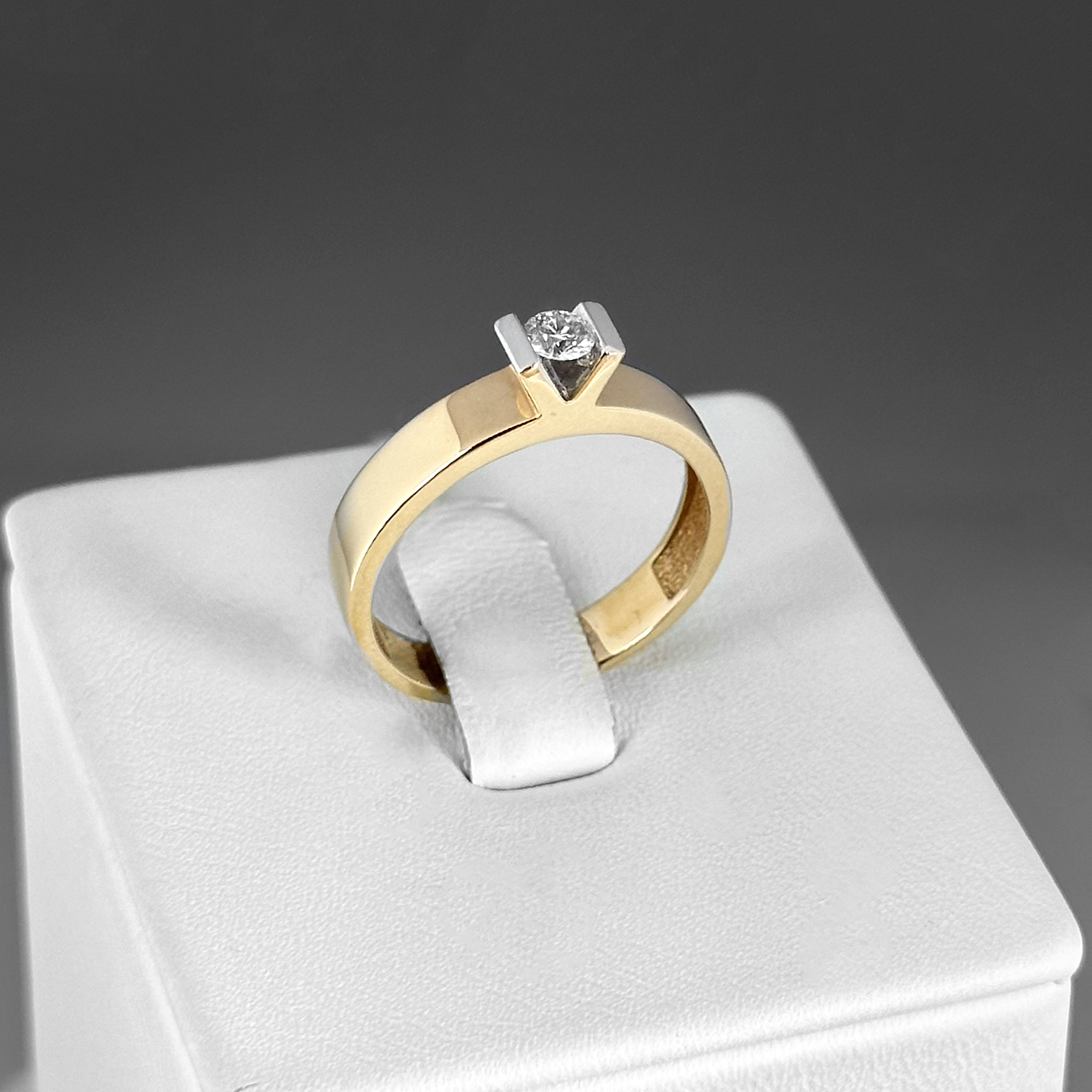 Кольцо 1-542-10