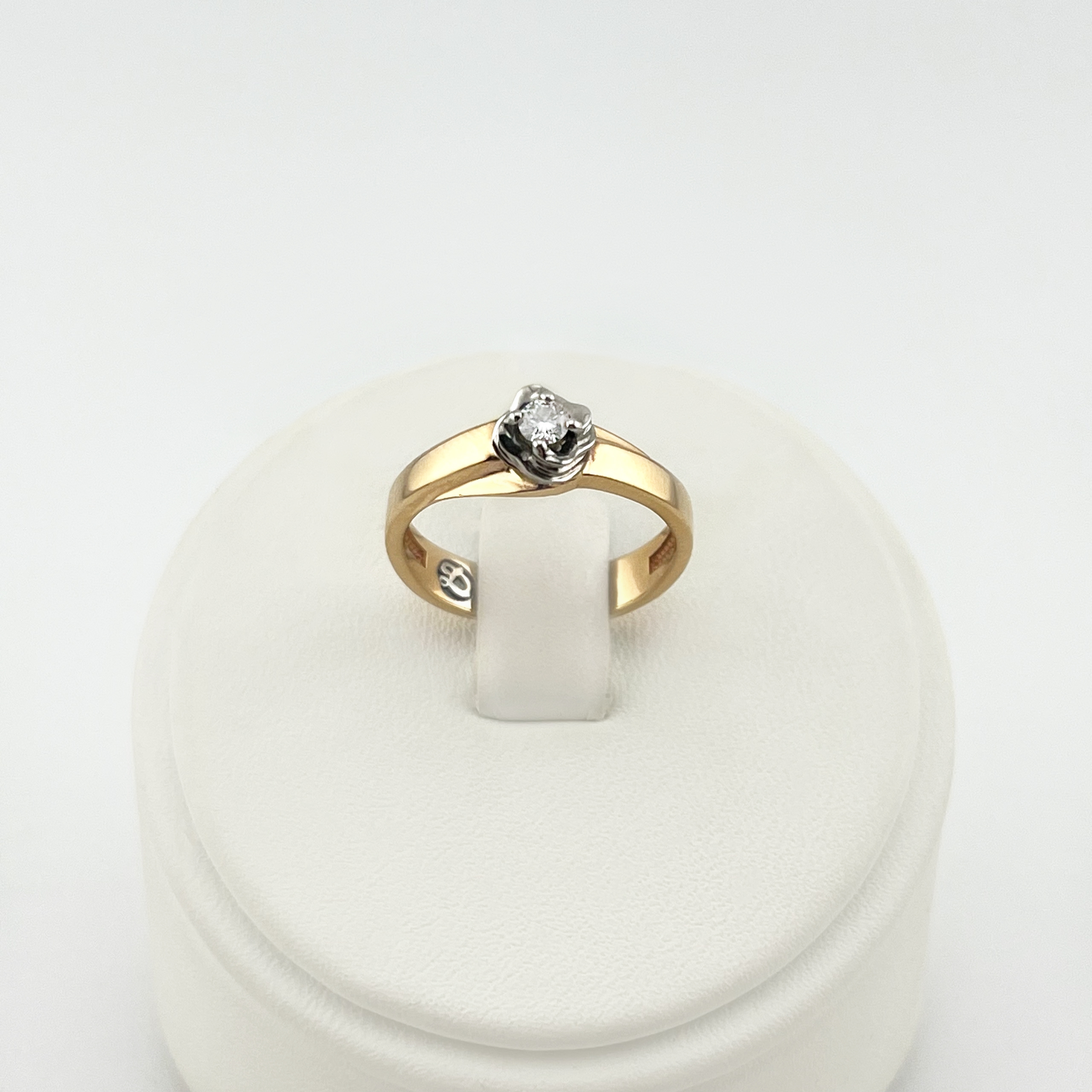 Кольцо 0112Б579/К4048