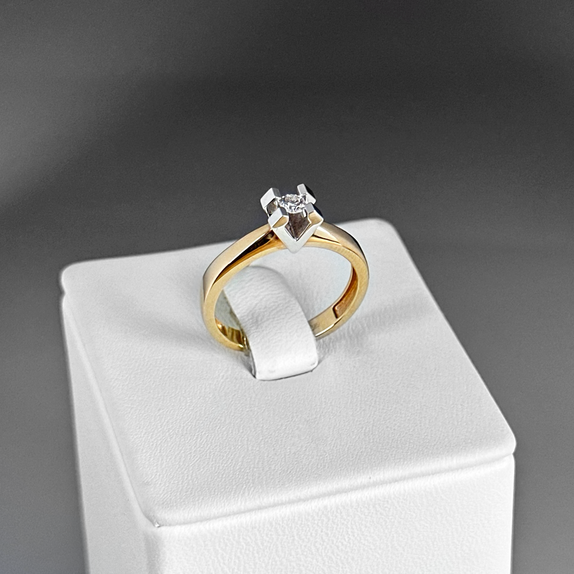 Кольцо 3739-110