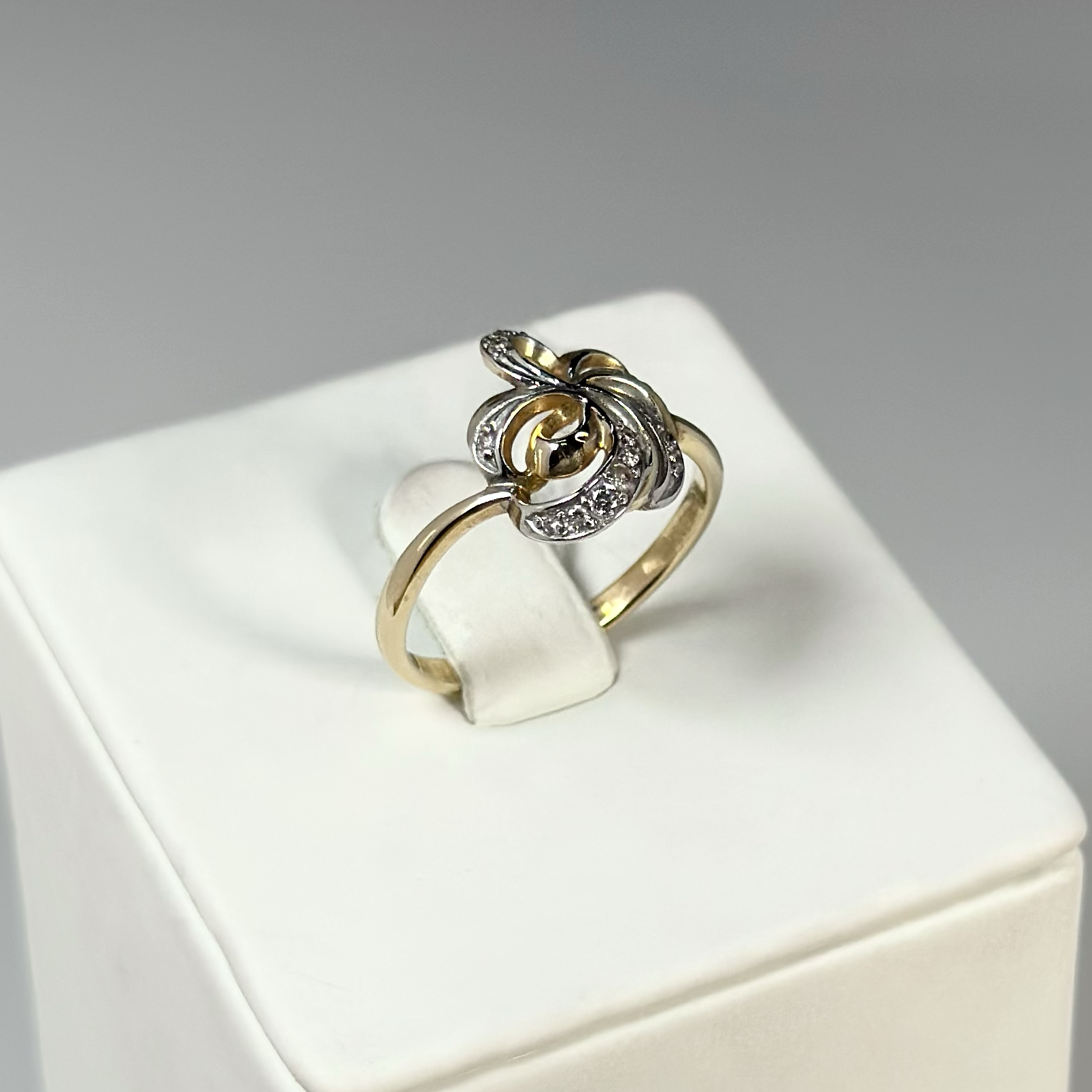 Кольцо К1321844