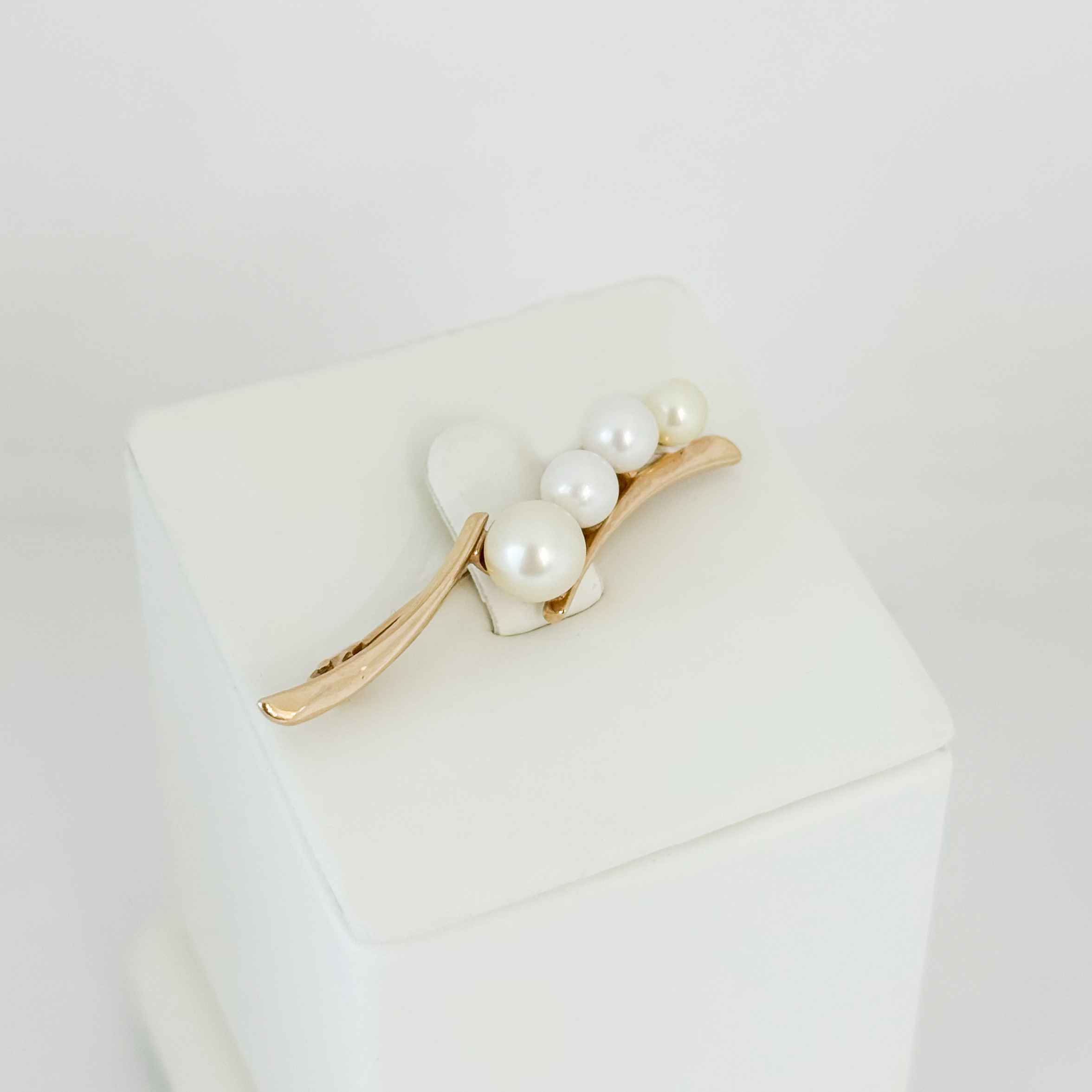 Брошь Бш140-2907Ж