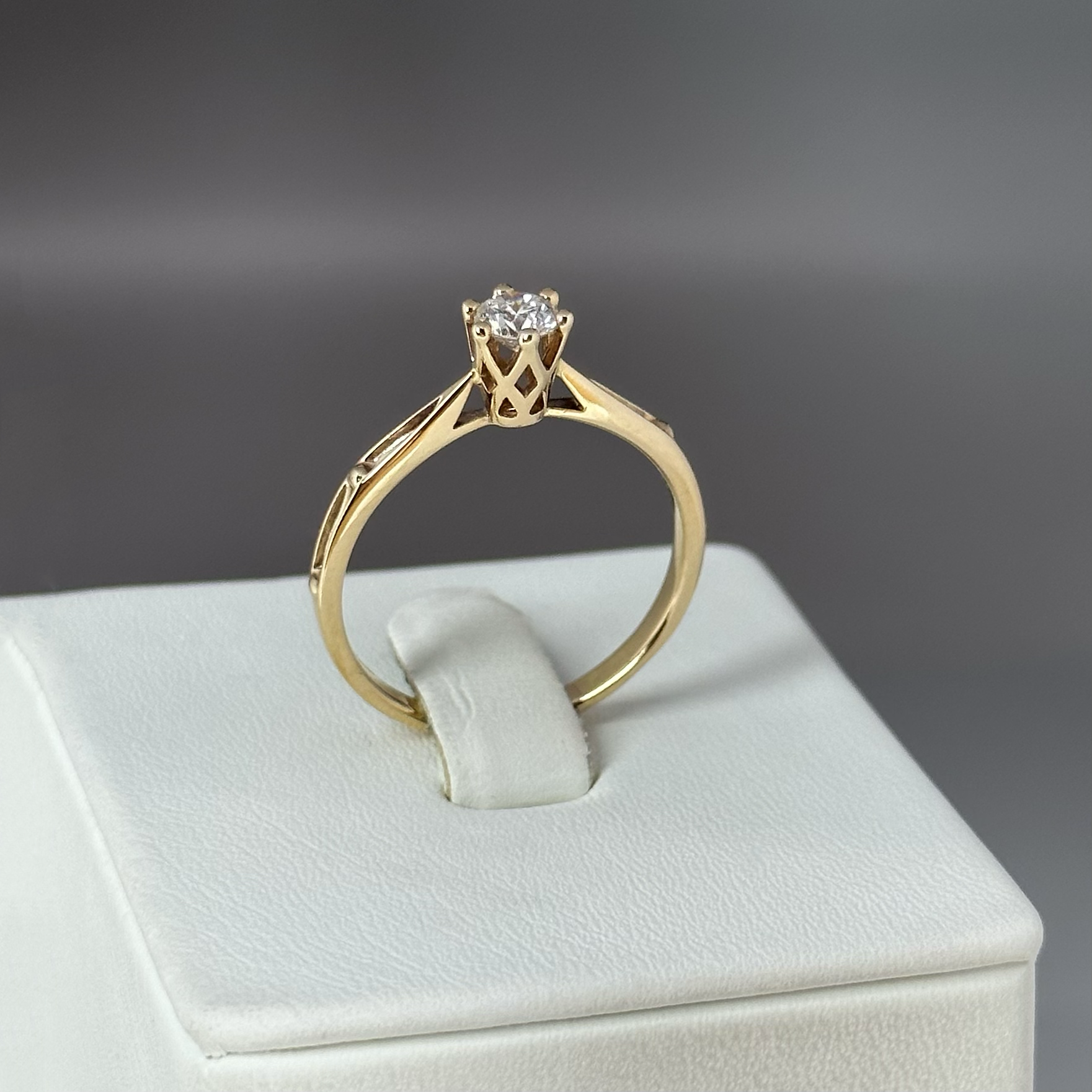 Кольцо 01К616885