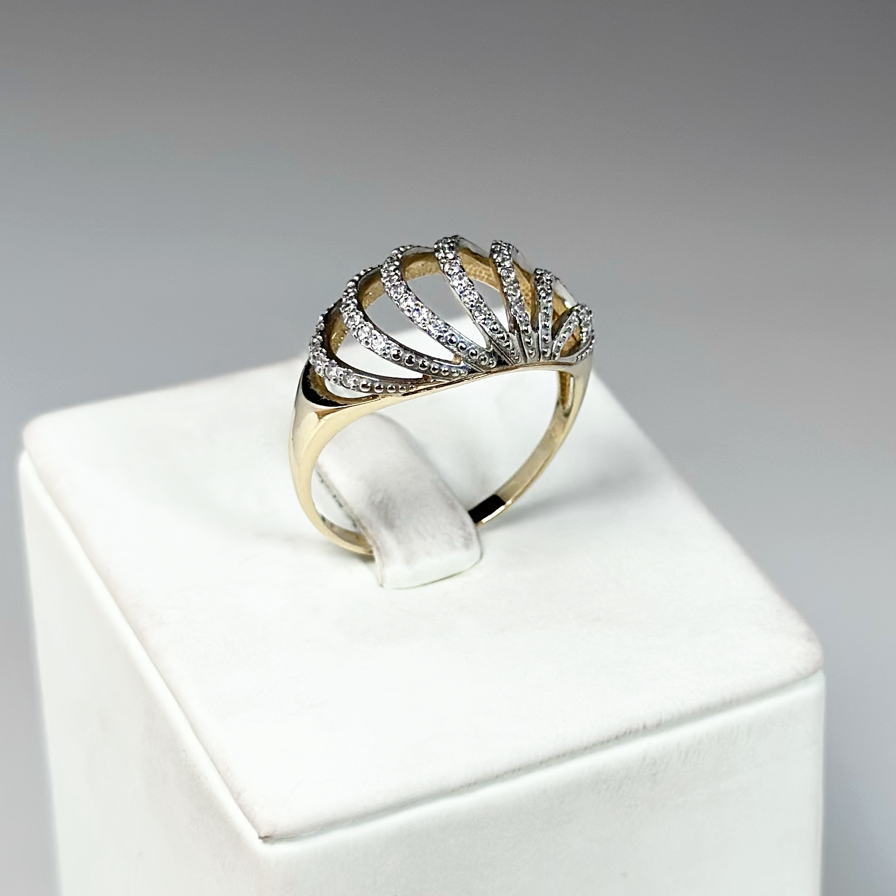 Кольцо Т142014721